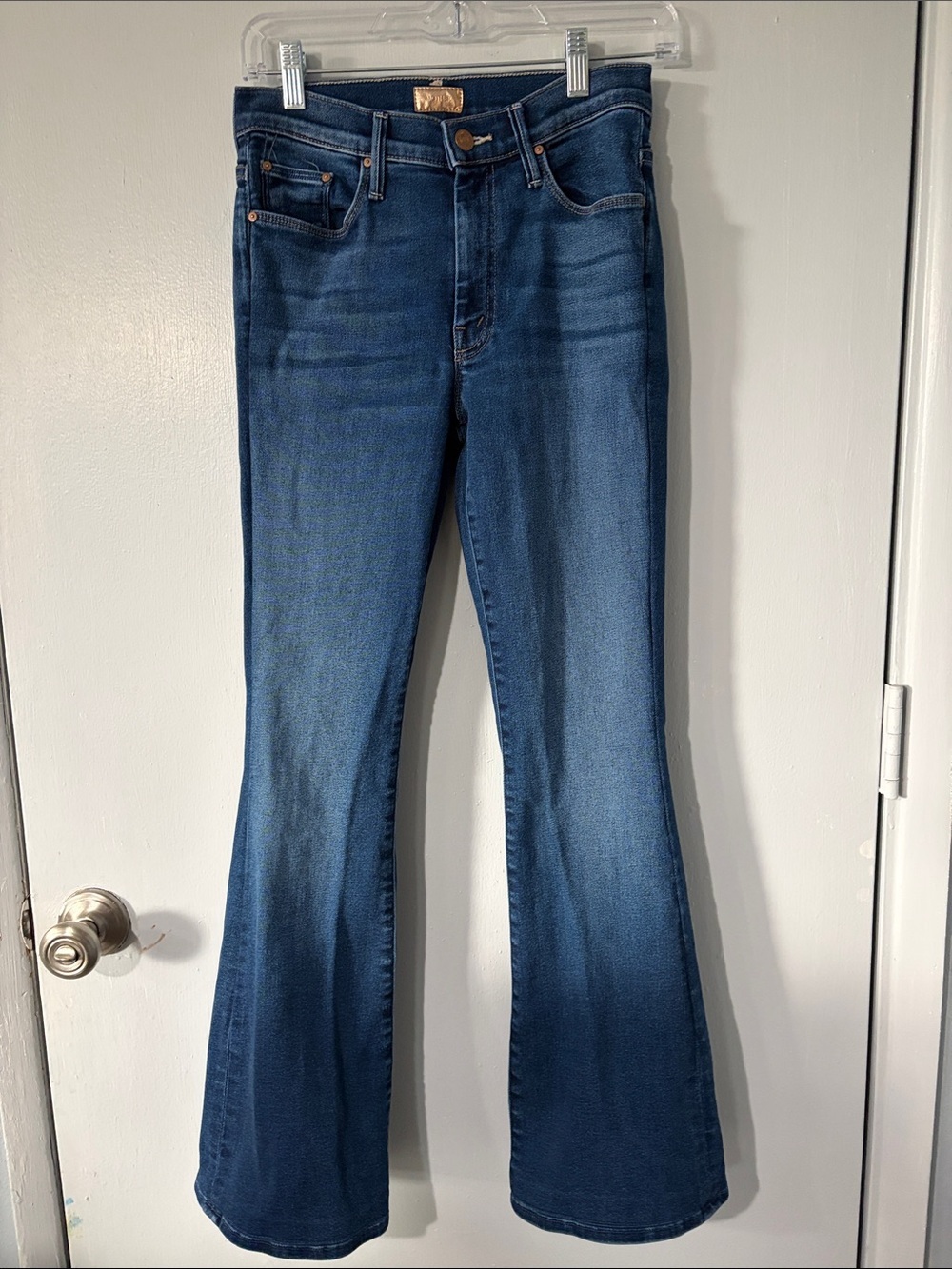 MOTHER the weekender jeans, 28”